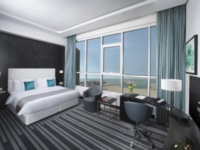 S Hotel Bahrain Sanabis Kültér fotó
